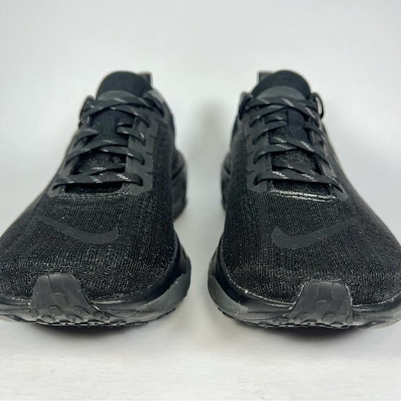 Nike Zoom Invincible Run 3 Flyknit Triple Black Women’s Sneakers Size 10 - Picture 4 of 10